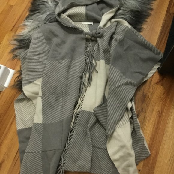 Chloe wool cape size L New Oversized fit